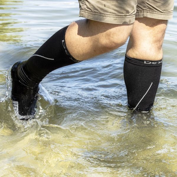 Шкарпетки водонепроникні Dexshell Compression Mudder, р-р S, сірі DS635GRYS фото