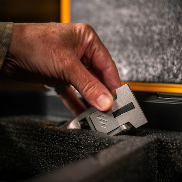 Work Sharp Точилка механічна Professional Precision Adjust Elite Knife Sharpener WSBCHPAJ-PRO-ELT-I фото