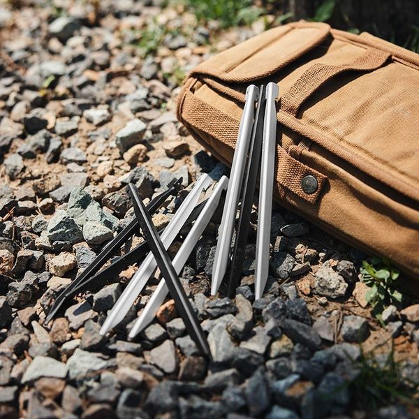 Кілки алюмінієві Naturehike CNK2300ZP016, 20 см , сріблясті (8 шт) 6976023925030 фото